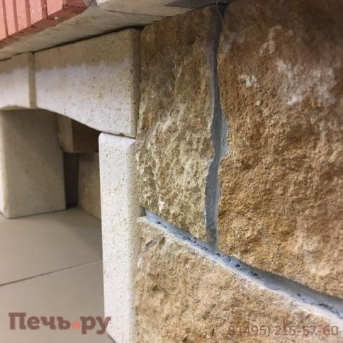 Каминная топка Chazelles D70 в облицовке Лион фото 3