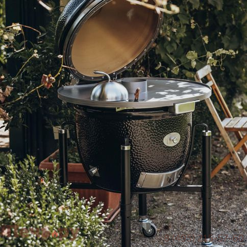 Керамический гриль Monolith Lechef Pro Series 2.0 Black с боковыми столиками и подставкой фото 8