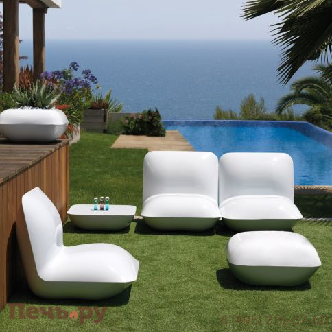 Пуф пластиковый Vondom Pillow Basic фото 4
